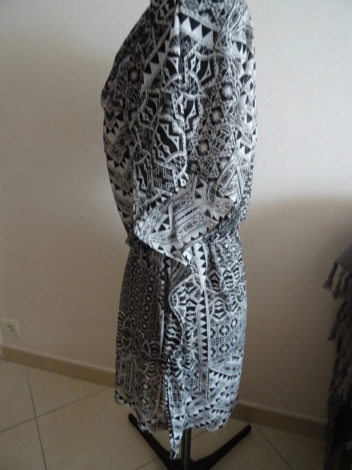 Vestido pareo negro y blanco H&M talla XS – photo 2